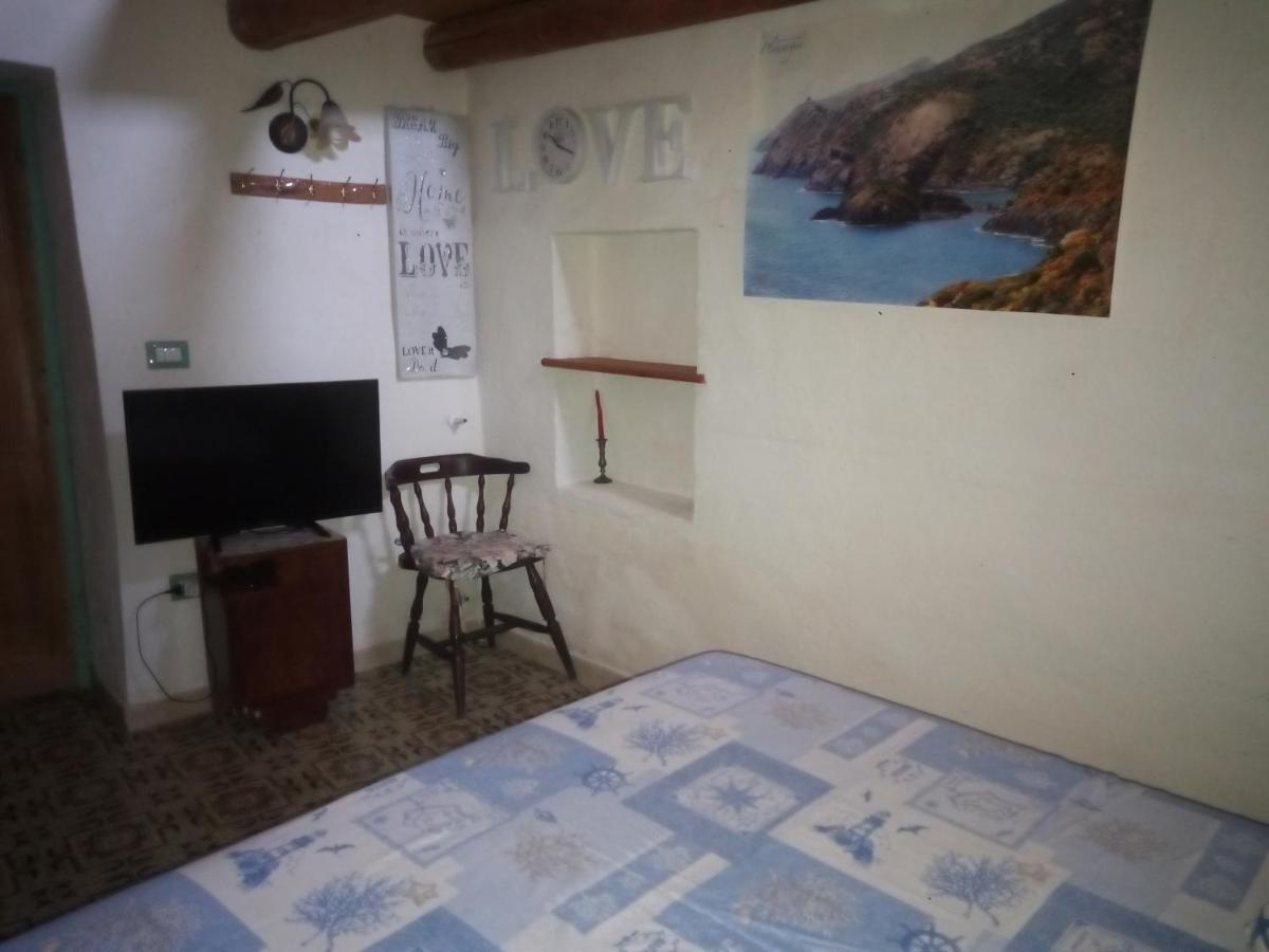 Sardinia Eco Vegan House Bed & Breakfast Zeddiani Bagian luar foto
