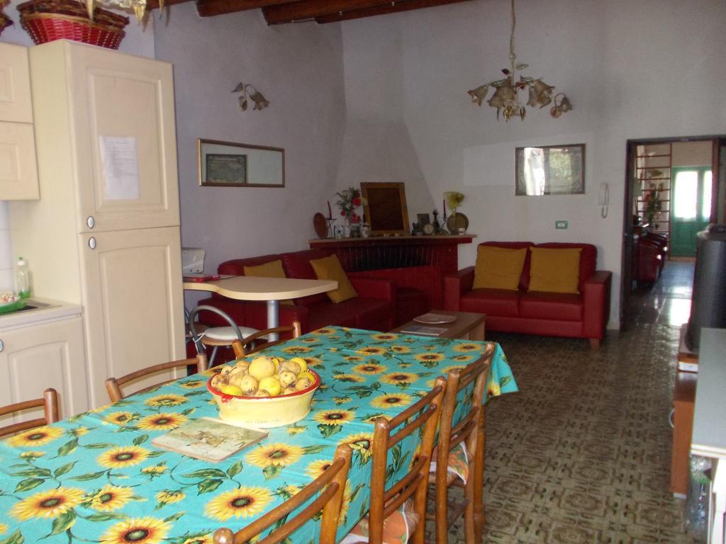 Sardinia Eco Vegan House Bed & Breakfast Zeddiani Bagian luar foto