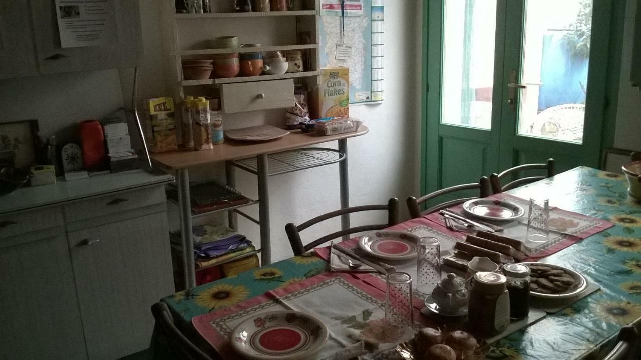 Sardinia Eco Vegan House Bed & Breakfast Zeddiani Bagian luar foto